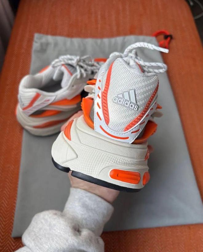 时装周成了 adidas「炫技」的舞台(图3)