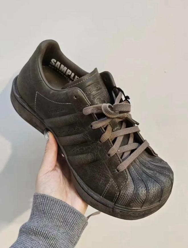 时装周成了 adidas「炫技」的舞台(图13)