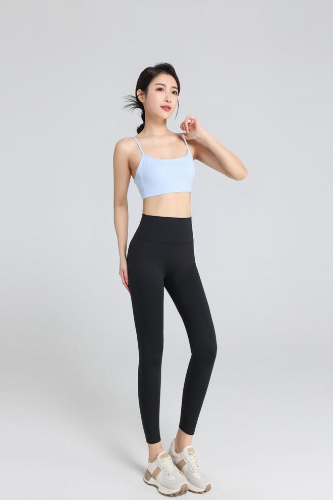 AMOCE阿莫思服饰：研亚洲人体特点引领时尚运动新风尚(图2)